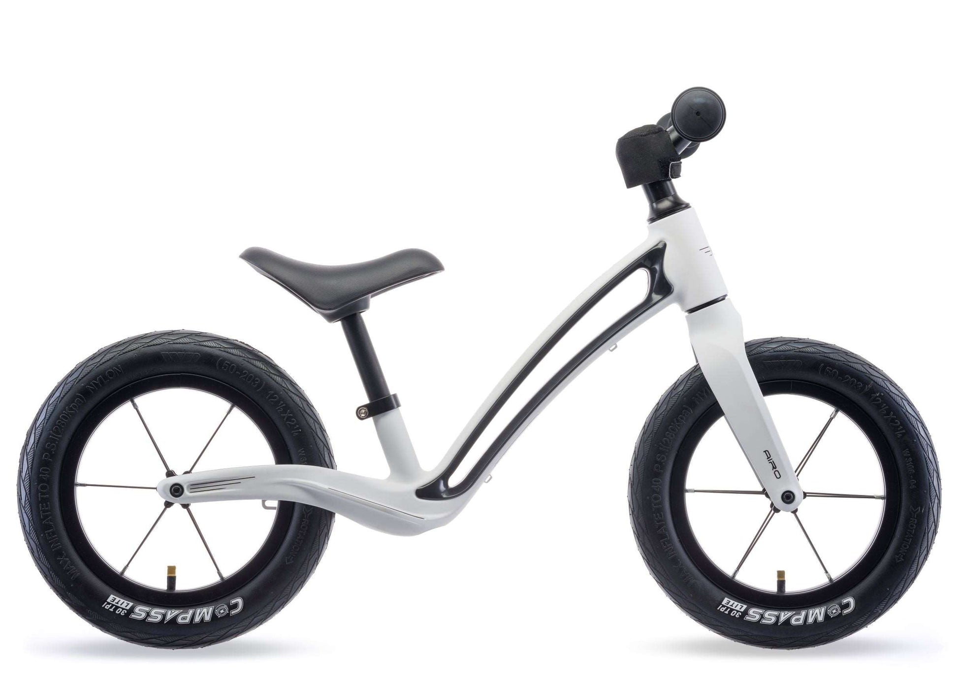 Hornit AIRO jafnvægishjól hvítt